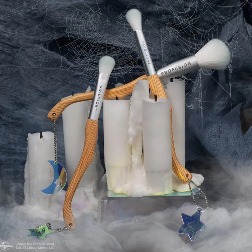 Casper The Friendly Ghost 3pc. Magic Makeup Brush Set Eye and Face Witchy Fairy